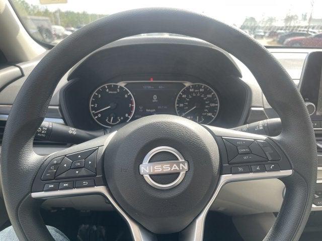 2024 Nissan Altima SV FWD