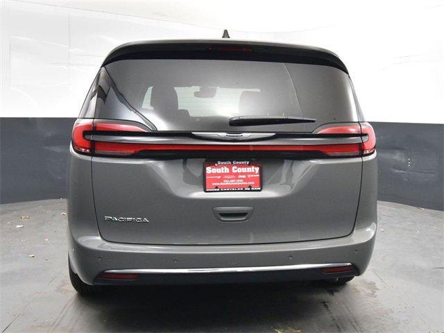 2025 Chrysler Pacifica PACIFICA SELECT