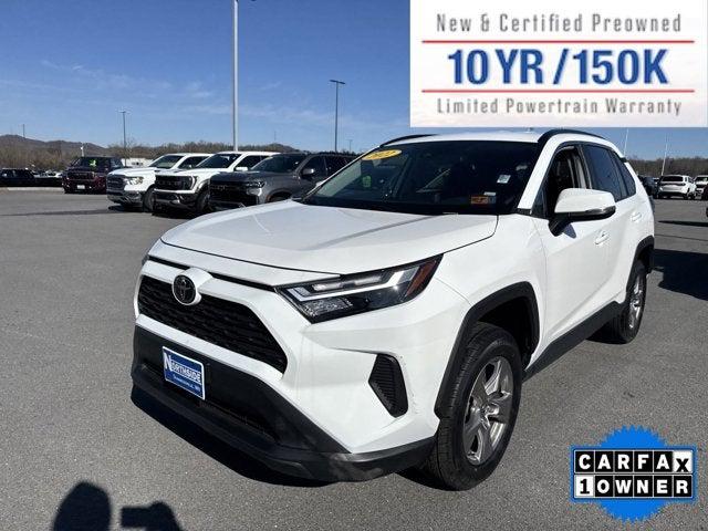 2023 Toyota RAV4 XLE