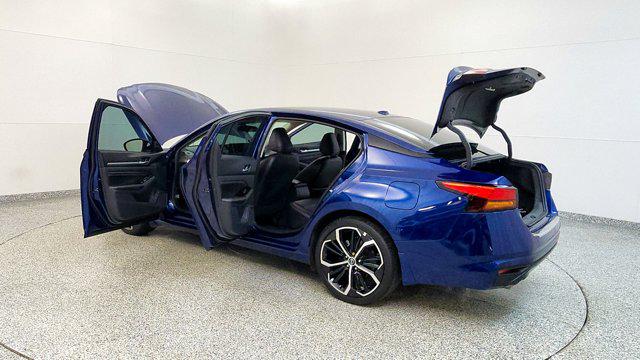2023 Nissan Altima SR FWD