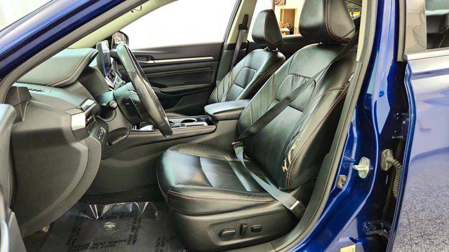2023 Nissan Altima SR FWD
