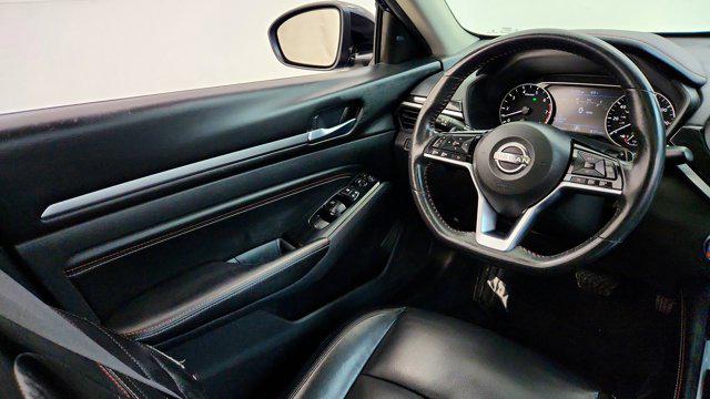 2023 Nissan Altima SR FWD