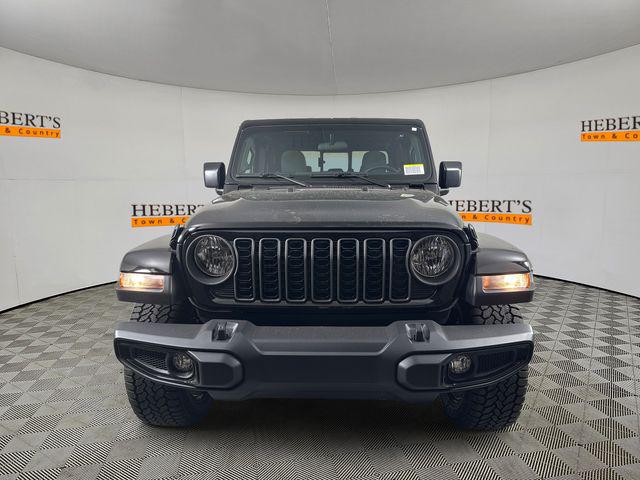 2025 Jeep Gladiator GLADIATOR NIGHTHAWK 4X4