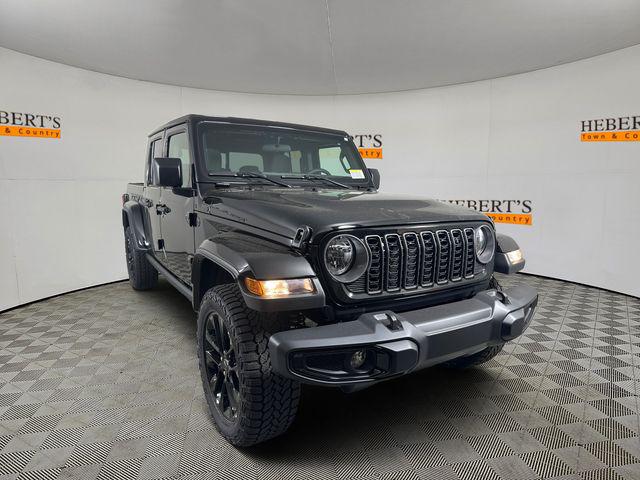 2025 Jeep Gladiator GLADIATOR NIGHTHAWK 4X4