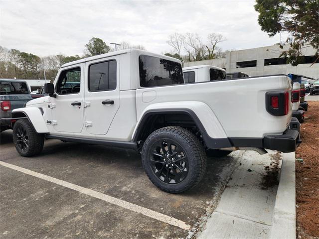 2025 Jeep Gladiator GLADIATOR NIGHTHAWK 4X4