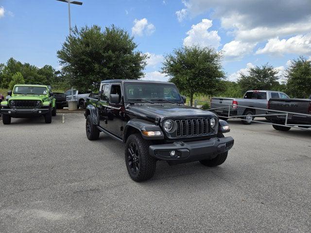 2025 Jeep Gladiator GLADIATOR NIGHTHAWK 4X4