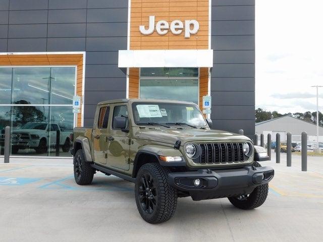 2025 Jeep Gladiator GLADIATOR NIGHTHAWK 4X4