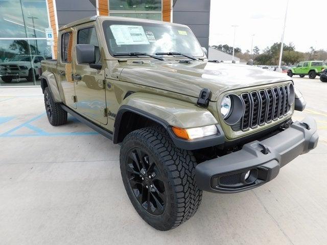 2025 Jeep Gladiator GLADIATOR NIGHTHAWK 4X4