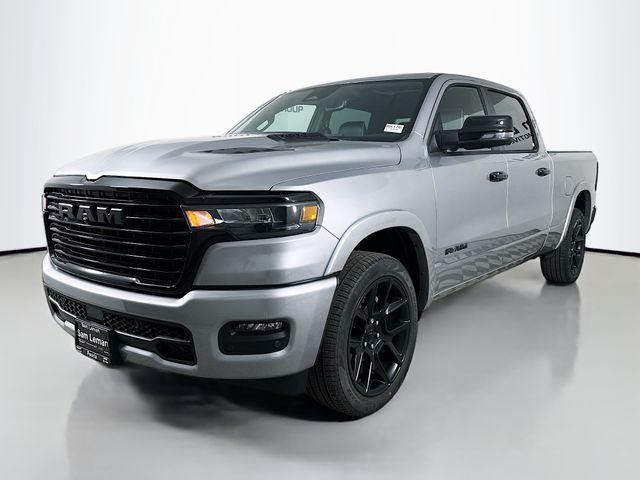 2025 RAM Ram 1500 RAM 1500 LARAMIE CREW CAB 4X4 64 BOX