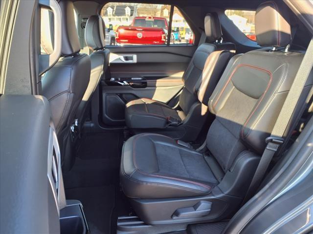 2024 Ford Explorer ST-Line