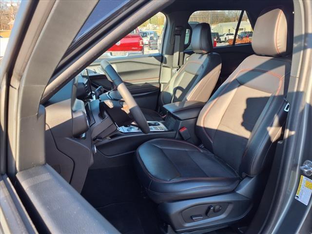 2024 Ford Explorer ST-Line