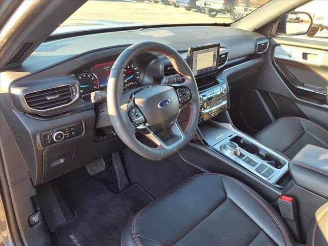 2024 Ford Explorer ST-Line