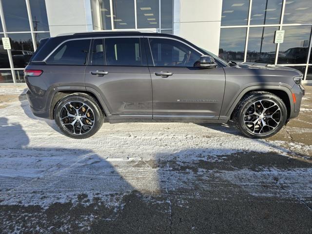 2022 Jeep Grand Cherokee Summit 4x4