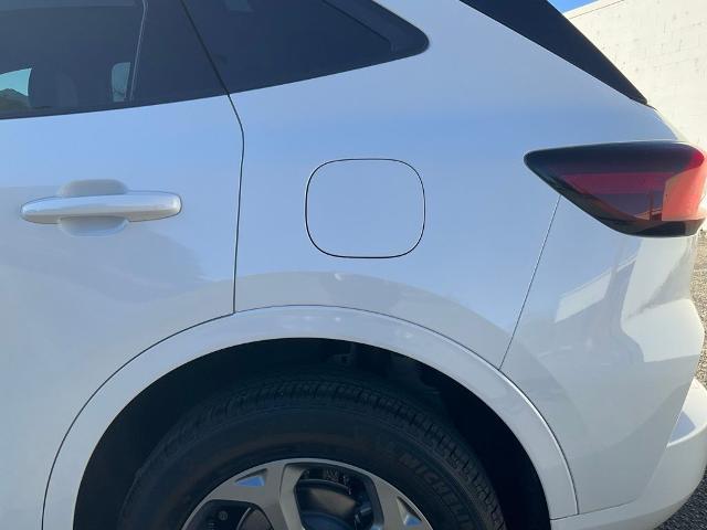 2024 Ford Escape ST-Line Select