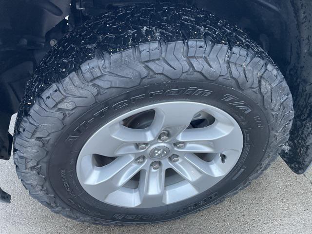 2023 RAM 1500 Laramie Crew Cab 4x4 57 Box 2023 RAM 1500 Laramie Crew Cab 4x4 57 Box