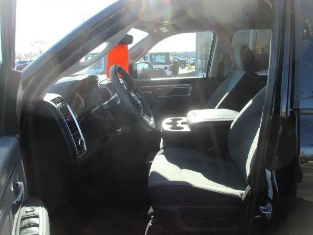 2022 Ram 1500 Classic SLT