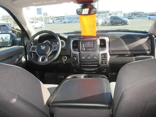 2022 Ram 1500 Classic SLT