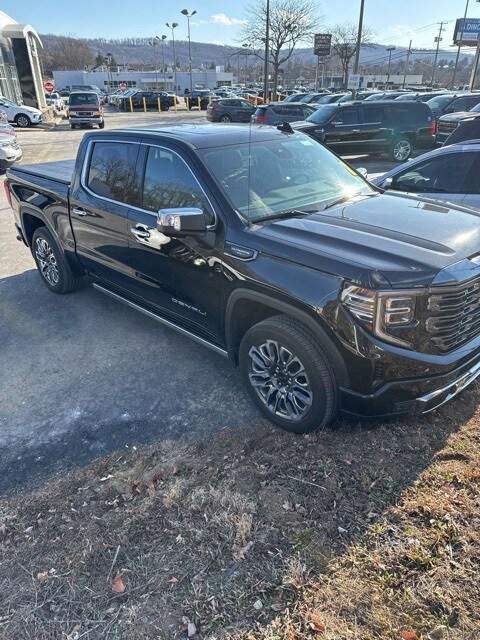 2023 GMC Sierra 1500 4WD Crew Cab Short Box Denali Ultimate