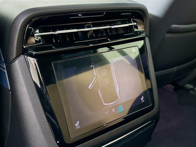 2025 Cadillac Escalade Luxury 2 AWD