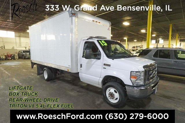 2015 Ford E-350 Cutaway Base