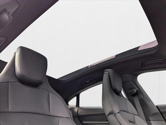 2025 Porsche Taycan 4S