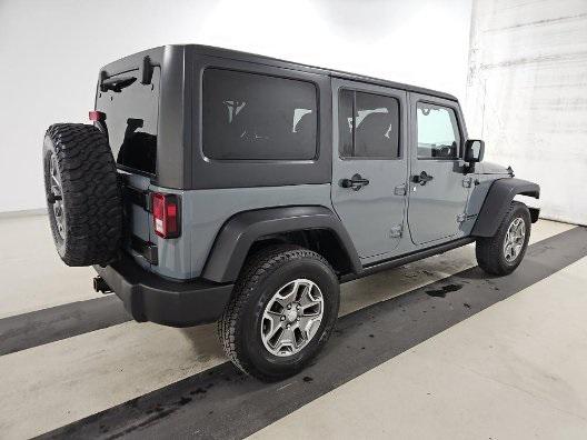 2014 Jeep Wrangler Unlimited Rubicon photo 2