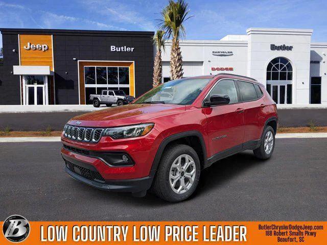 2025 Jeep Compass COMPASS LATITUDE 4X4