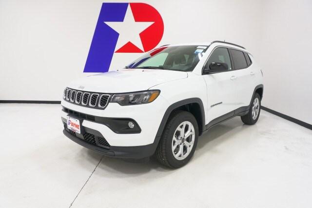 2025 Jeep Compass COMPASS LATITUDE 4X4