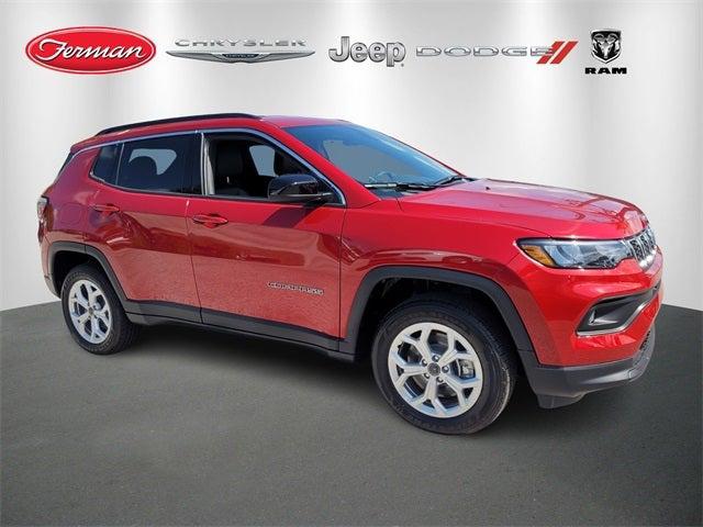 2025 Jeep Compass COMPASS LATITUDE 4X4