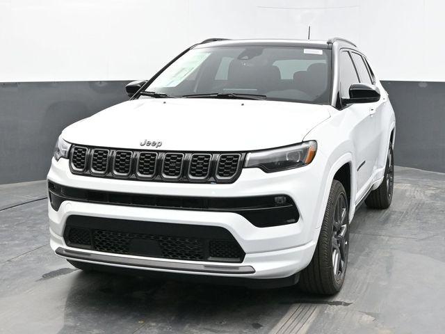 2025 Jeep Compass COMPASS LIMITED 4X4