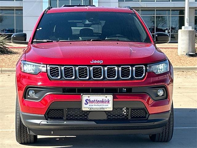 2025 Jeep Compass COMPASS LATITUDE 4X4
