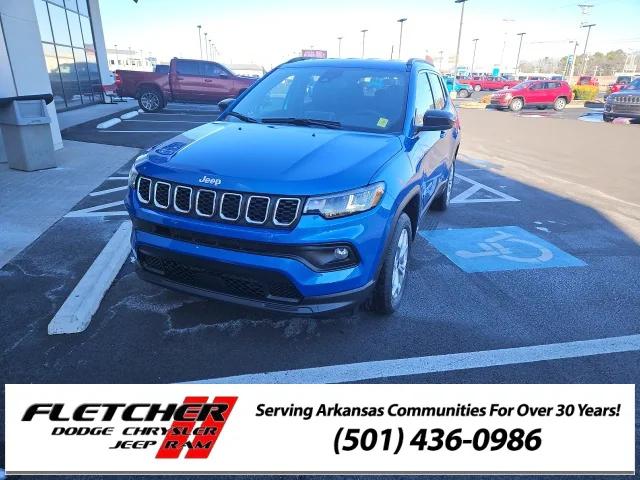 2025 Jeep Compass COMPASS LATITUDE 4X4