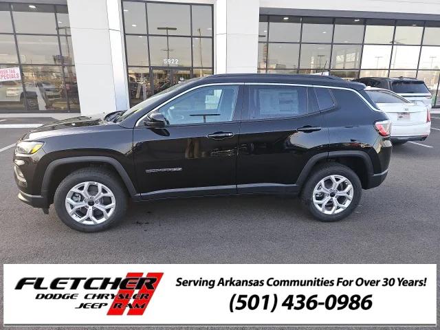 2025 Jeep Compass COMPASS LATITUDE 4X4
