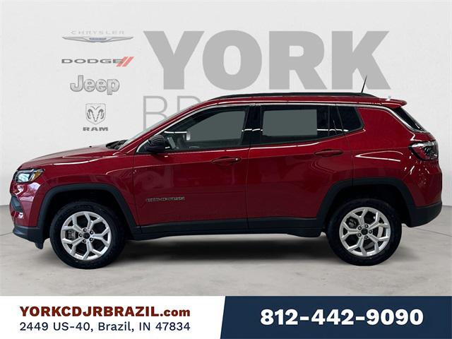 2025 Jeep Compass COMPASS LATITUDE 4X4