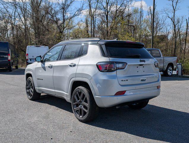 2025 Jeep Compass COMPASS LIMITED 4X4