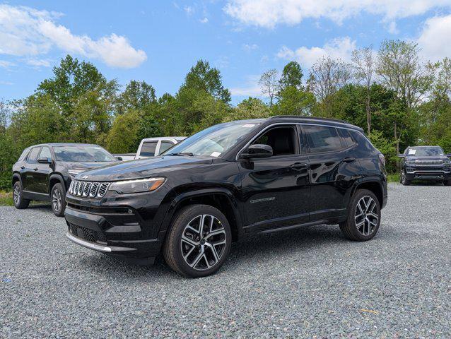 2025 Jeep Compass COMPASS LIMITED 4X4