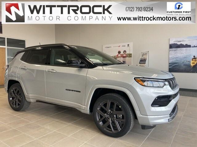 2025 Jeep Compass COMPASS LIMITED 4X4