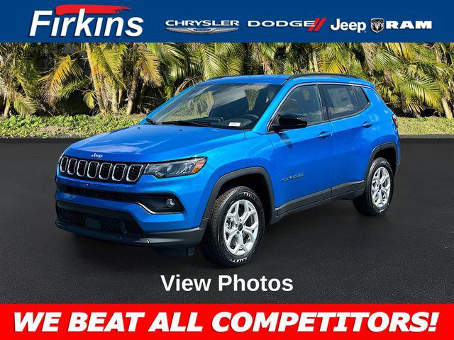 2025 Jeep Compass COMPASS LATITUDE 4X4