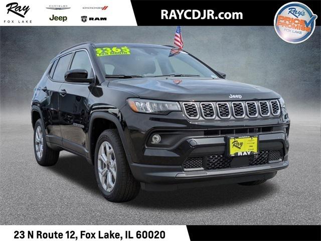 2025 Jeep Compass COMPASS LATITUDE 4X4