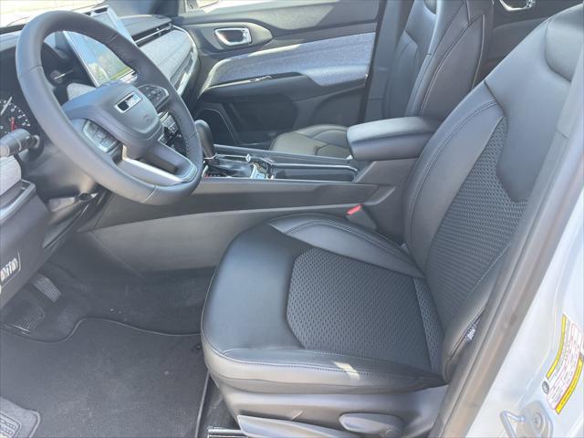 New 2025 Jeep Compass Latitude New 2025 Jeep Compass Latitude