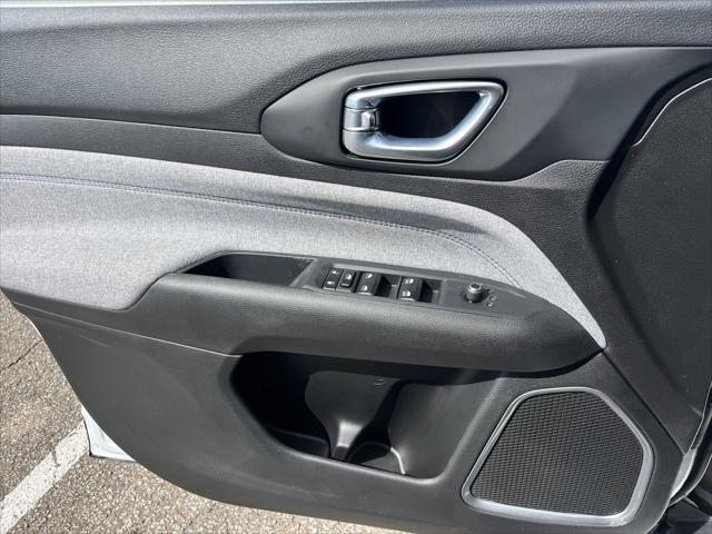 New 2025 Jeep Compass Latitude New 2025 Jeep Compass Latitude