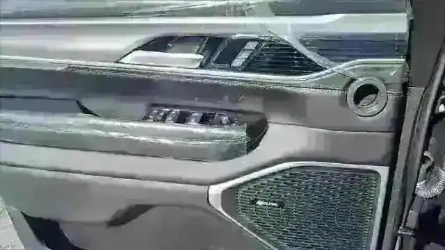 2025 Jeep Wagoneer Series II 4x4