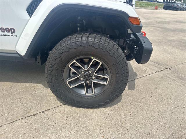 2025 Jeep Gladiator GLADIATOR MOJAVE X 4X4