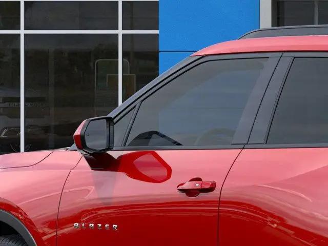 2025 Chevrolet Blazer FWD 2LT