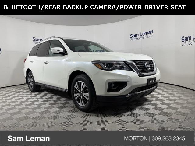 2017 Nissan Pathfinder SV