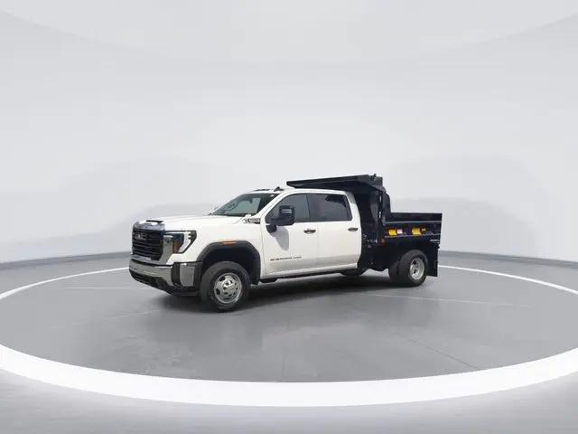 2025 GMC Sierra 3500HD Pro