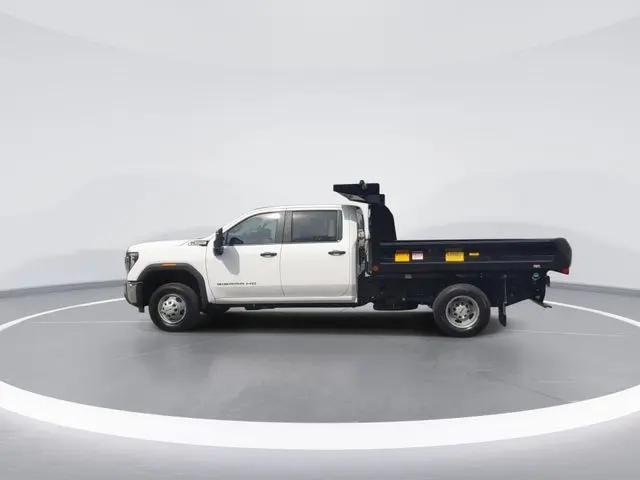 2025 GMC Sierra 3500HD Pro