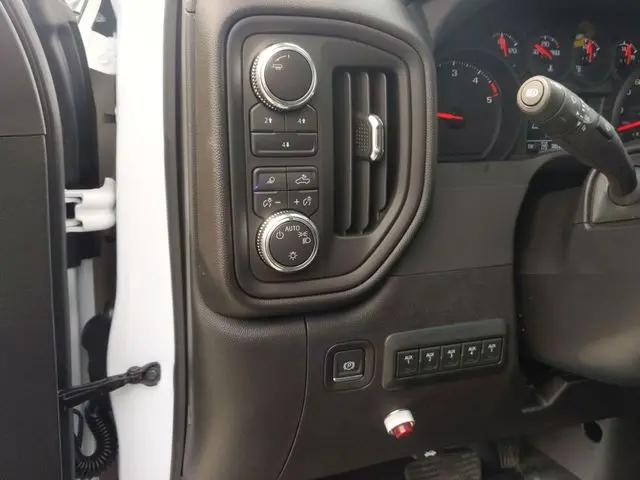 2025 GMC Sierra 3500HD Pro
