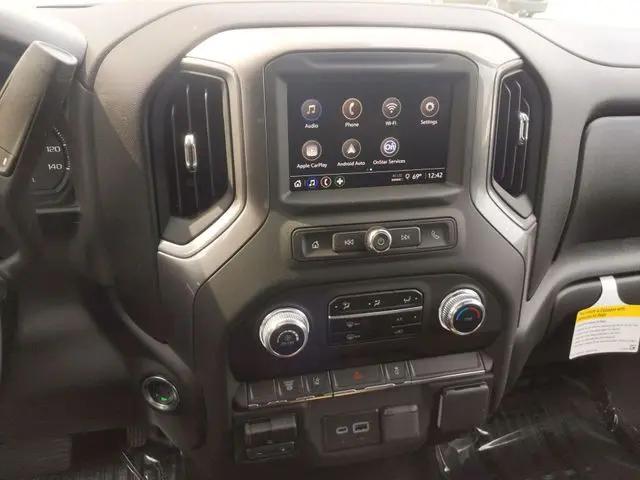 2025 GMC Sierra 3500HD Pro