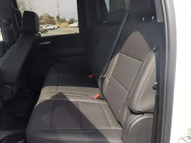 2025 GMC Sierra 3500HD Pro